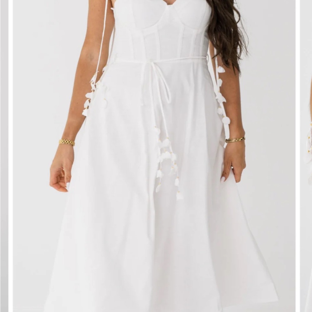 White Sweetheart Spaghetti Strap Midi Dress
